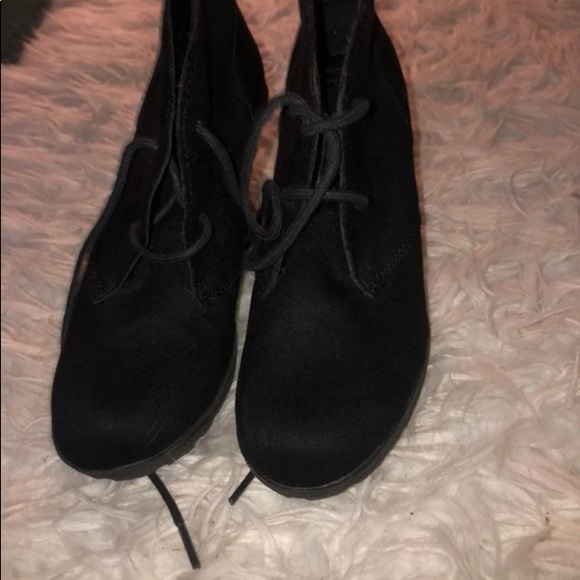 Black booties - Picture 2 of 3